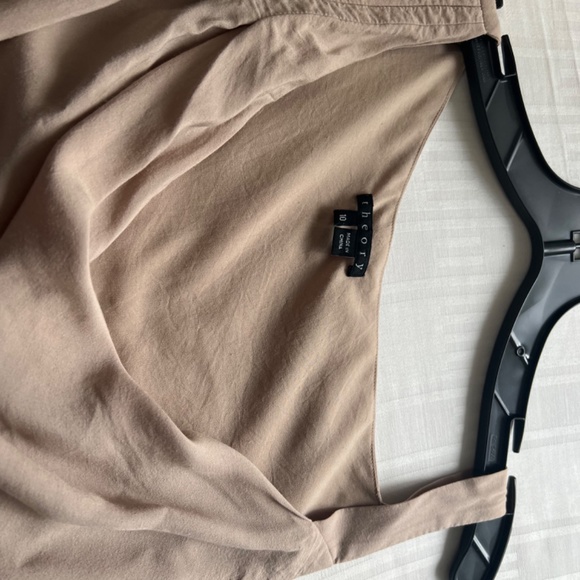 Theory, Size 10, beige - Picture 3 of 7